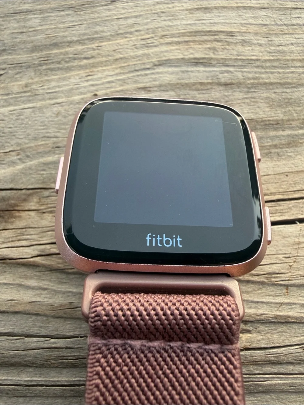 fitbit smartwatch rose